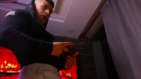 Angel online show from 09/21/25, 07:10