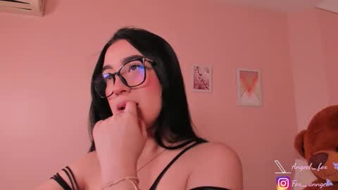 Angel  online show from 11/19/25, 03:28