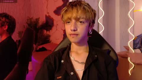 angeel_tay online show from 06/01/26, 07:26