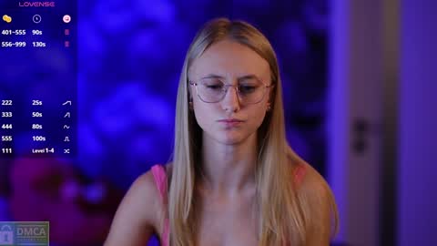 Snapshot of angeellina chatting on 12/08/24, 11:29 angeellina online show from 12/08/24, 11:29