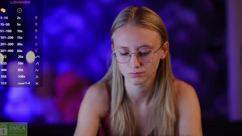 Snapshot of angeellina chatting on 12/10/24, 11:40 angeellina online show from 12/10/24, 11:40