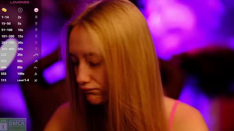 Snapshot of angeellina chatting on 01/05/25, 07:28 angeellina online show from 01/05/25, 07:28