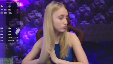 Snapshot of angeellina chatting on 01/12/25, 07:21 angeellina online show from 01/12/25, 07:21