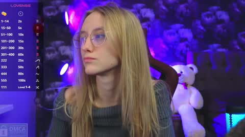 Snapshot of angeellina chatting on 02/21/25, 08:16 angeellina online show from 02/21/25, 08:16