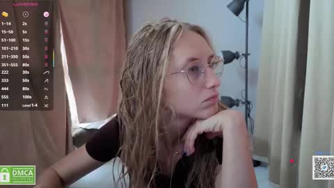 Snapshot of angeellina chatting on 10/03/25, 06:32 angeellina online show from 10/03/25, 06:32