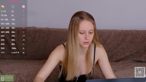 Snapshot of angeellina chatting on 02/02/26, 08:35 angeellina online show from 02/02/26, 08:35