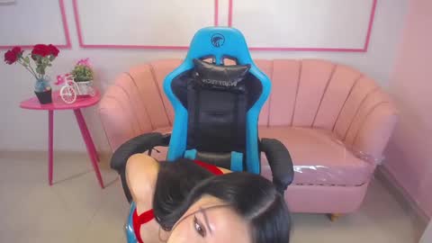 Snapshot of angel09_a chatting on 03/10/25, 10:48 angel09 a online show from 03/10/25, 10:48