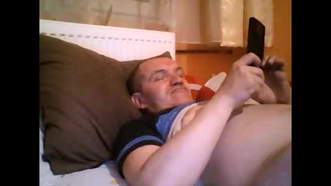 Angel online show from 04/18/26, 09:48