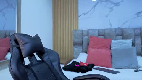 angel__kiss online show from 10/16/25, 11:44