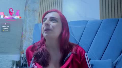 angel__red_ online show from 11/02/25, 03:42