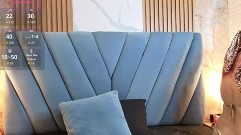 angel__red_ online show from 04/11/26, 03:33