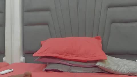 Snapshot of angel_adamx chatting on 10/06/25, 03:26 Angel online show from 10/06/25, 03:26