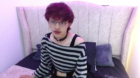 Angel  online show from 02/11/26, 12:54