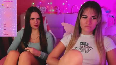 Snapshot of angel_and_demon0304 chatting on 04/19/26, 06:02 Ivanna and Jessica online show from 04/19/26, 06:02