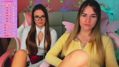 Snapshot of angel_and_demon0304 chatting on 04/25/26, 03:09 Ivanna and Jessica online show from 04/25/26, 03:09