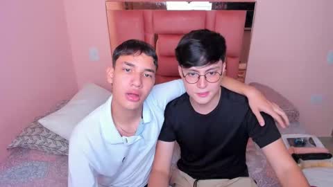 Angel and Jeff online show from 11/25/25, 02:39