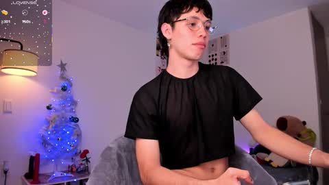 Angel   help me with 100 thumbs up online show from 12/13/25, 08:47