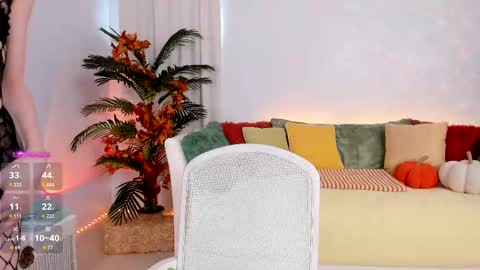 Snapshot of angel_claire chatting on 09/20/25, 08:32 Claire - be back soon online show from 09/20/25, 08:32