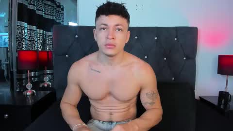 Angel Cuervo online show from 12/22/25, 12:35