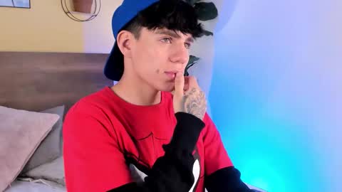 Angel online show from 02/09/26, 05:33