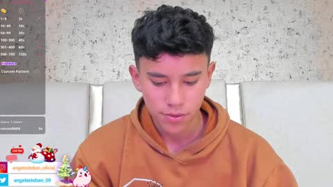 Snapshot of angel_esteban_fx chatting on 12/28/24, 09:52 ngel Esteban online show from 12/28/24, 09:52