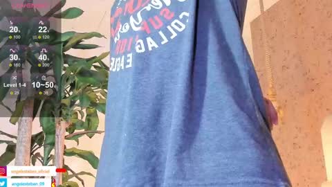 Snapshot of angel_esteban_fx chatting on 02/12/25, 10:03 ngel Esteban online show from 02/12/25, 10:03