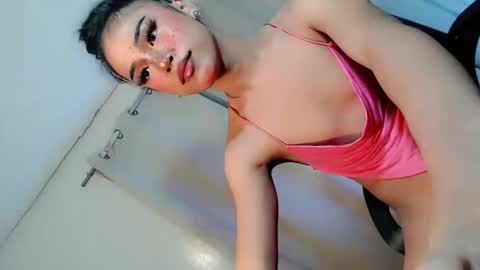 angel_grace18 online show from 06/09/26, 11:11