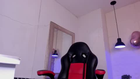 angel hardy online show from 09/25/25, 12:09