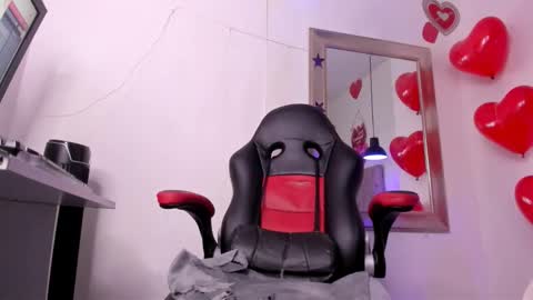 angel hardy online show from 02/15/26, 12:03