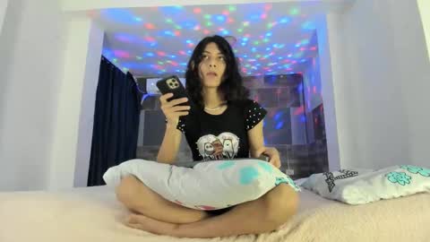 Angel of your dreams online show from 11/20/25, 02:34