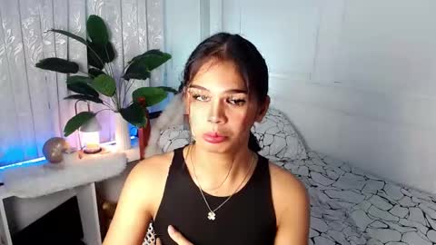 angela online show from 01/31/25, 08:01