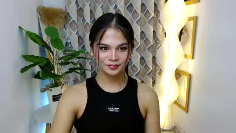 angela online show from 02/19/25, 02:33