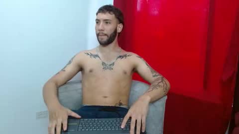 angel_kyrozz online show from 10/18/25, 07:14