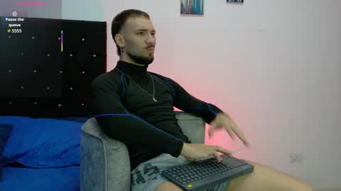 angel_kyrozz online show from 04/03/26, 07:12