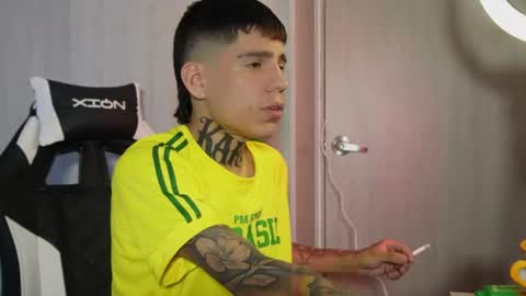 angel_luna0 online show from 06/12/26, 12:42