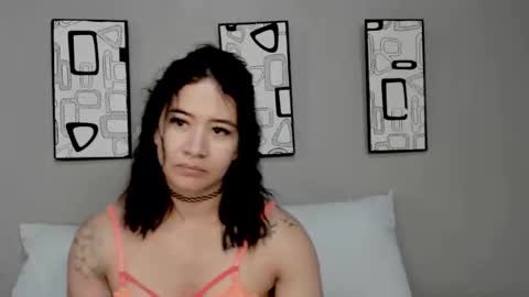 Angel online show from 12/22/25, 06:27