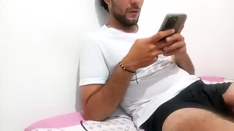 ngel online show from 09/10/25, 03:06