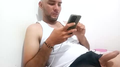 ngel online show from 09/15/25, 01:38