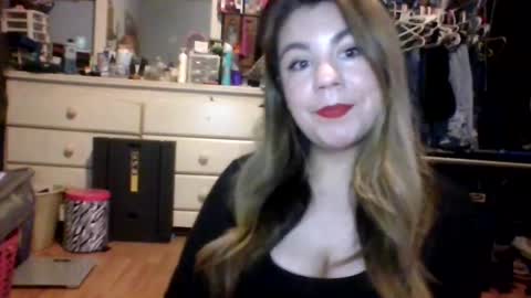 Angel online show from 11/09/25, 09:02