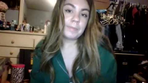 Angel online show from 11/11/25, 06:02