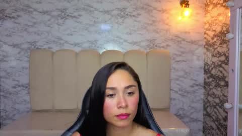 Snapshot of angel_rose_v chatting on 03/19/26, 04:05 Angel Rose online show from 03/19/26, 04:05