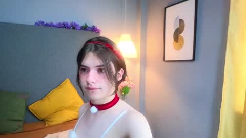 Angel online show from 02/02/25, 05:04