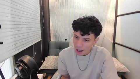 Snapshot of angel_st1 chatting on 04/16/26, 12:17 Angel online show from 04/16/26, 12:17