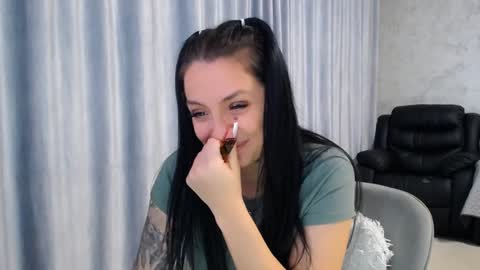 Snapshot of angel_xxx9 chatting on 01/06/25, 01:09 nico online show from 01/06/25, 01:09