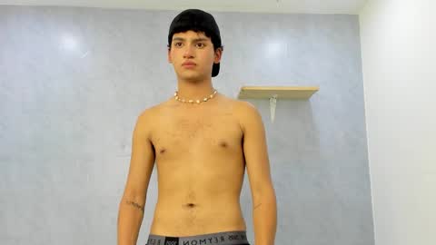 Angel online show from 03/03/26, 11:54