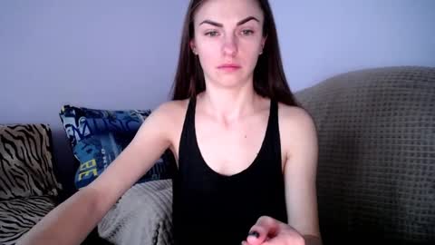 Zoe online show from 01/18/25, 12:04