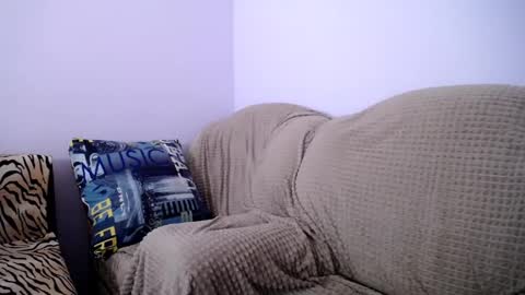 Zoe online show from 01/29/25, 11:41