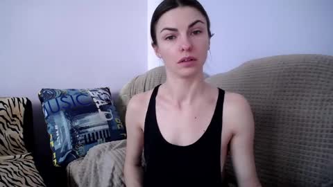 Zoe online show from 02/24/25, 12:16