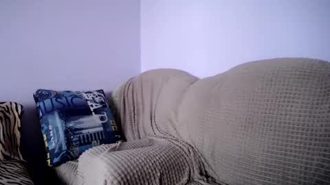 Zoe online show from 11/14/25, 10:03