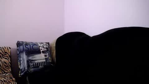 Zoe online show from 12/18/25, 09:37